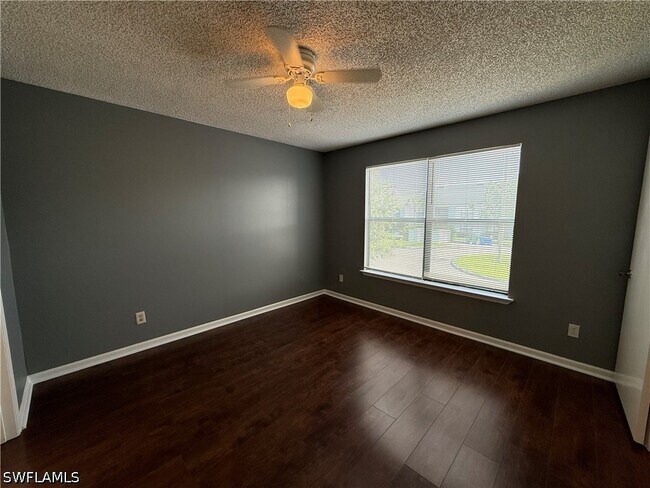 Foto del edificio - 13615 Eagle Ridge Dr