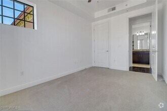 Building Photo - 23191 Fashion Dr