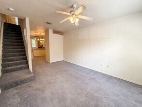 Building Photo - 3552 SW 30th Way