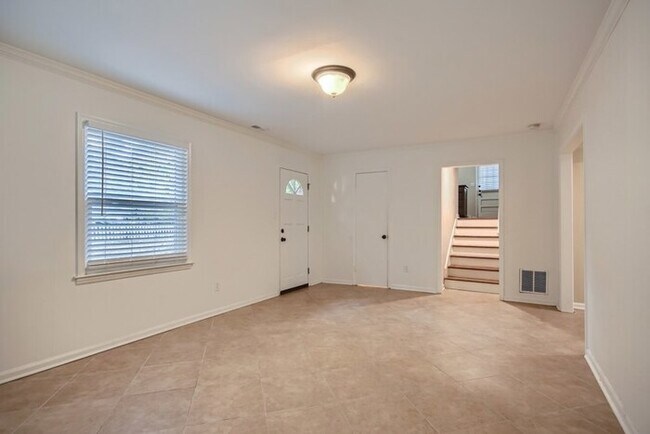 Building Photo - 6301 Bonnybrook Lane, Charlotte, NC, 28212