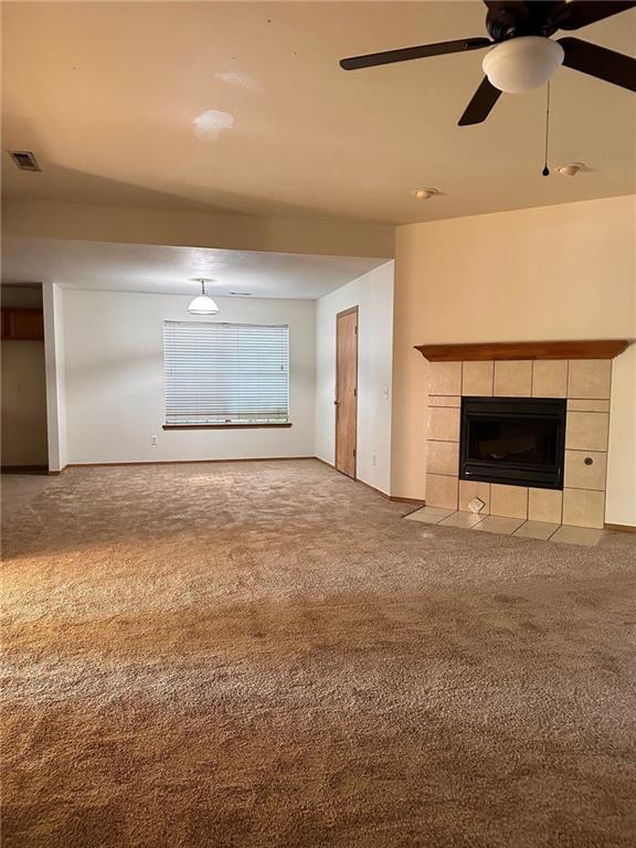 Building Photo - 732 N Meadowlands Dr