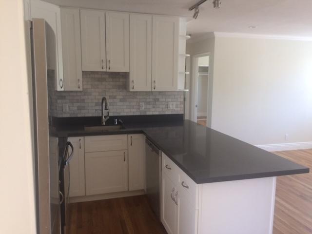 Building Photo - 2 bedroom in Oakland CA 94610