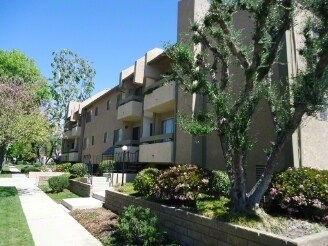 Primary Photo - 13221 Riverside Dr