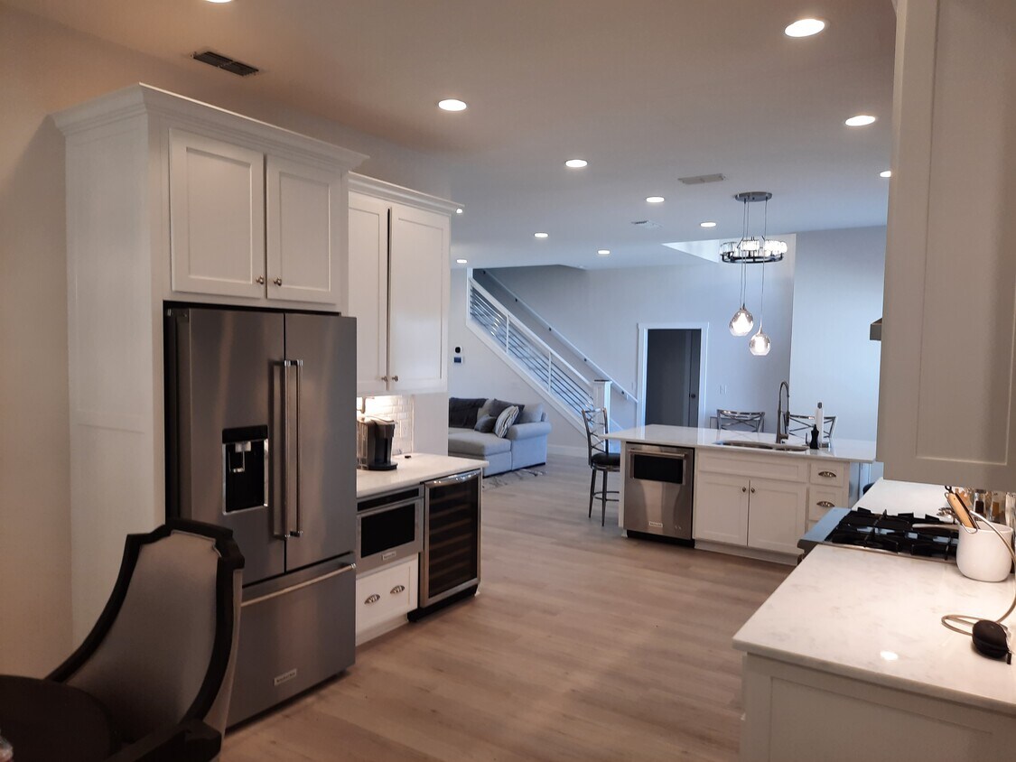 Foto principal - 1735 Woodridge Dr