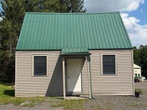 Building Photo - 530 Cascade Valley Rd
