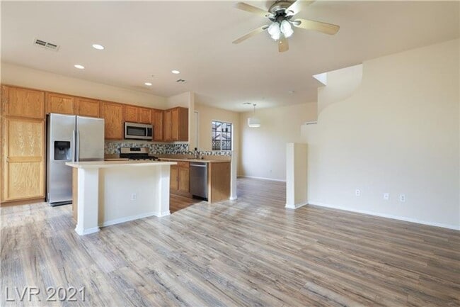 Building Photo - AMAZING TWO STORY HOME IN North Las Vegas