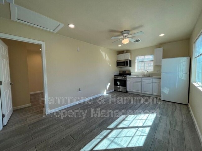 Photo - 12110 Bromont Ave. House