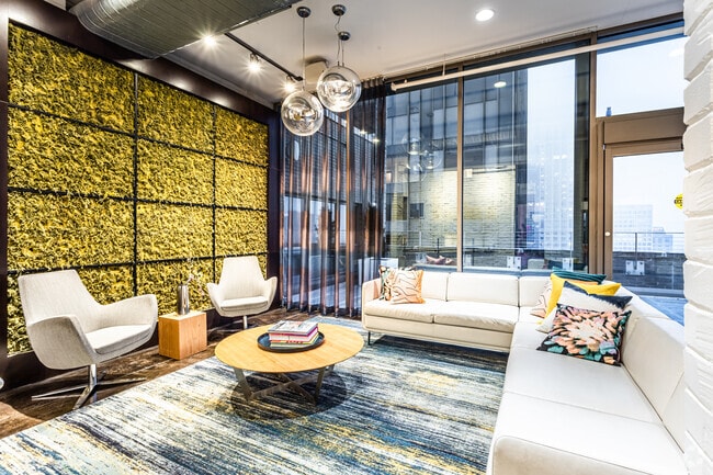 Rooftop - Arcade Artist Apartments