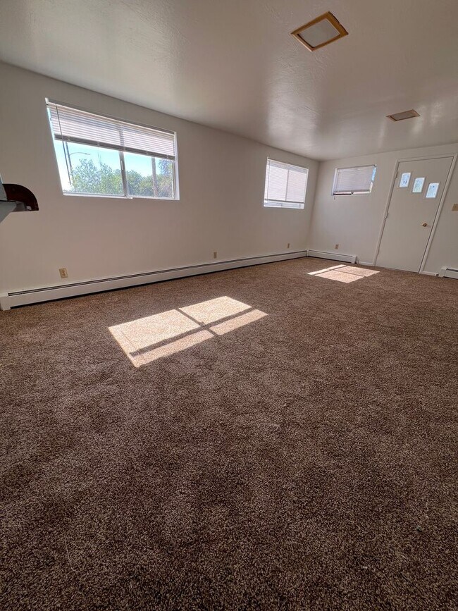 Foto del edificio - 2 Bed/1 Bath Home in Fallon