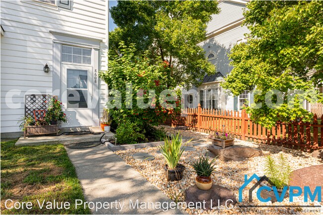 Foto del edificio - 3 br, 2 bath House - 8608 Provance Pl