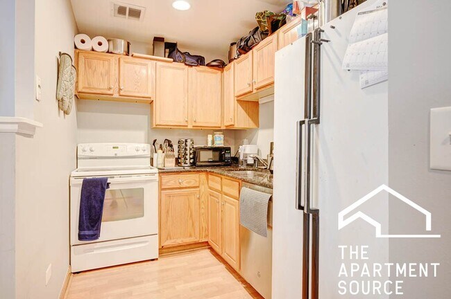 Foto del edificio - 607 W Wrightwood Ave