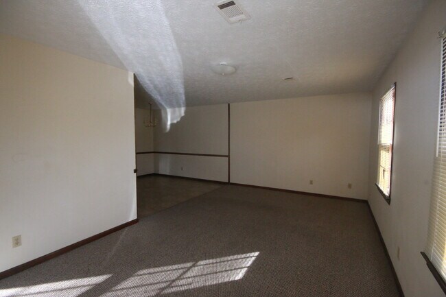 Foto del edificio - 129 Williamson St