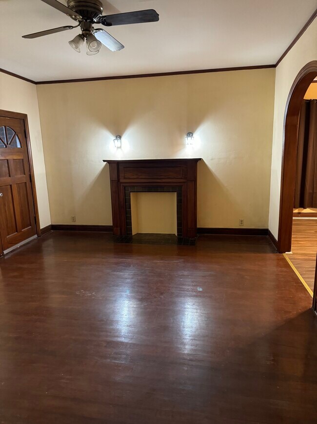 Foto del edificio - 4019 Woodleigh St