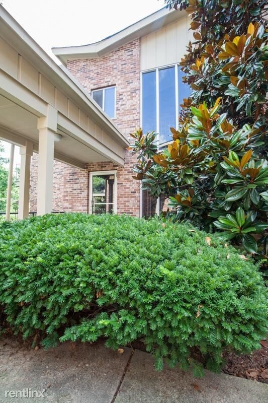 Primary Photo - 2 br, 1.5 bath Condo - 3065 Alpine Terrace