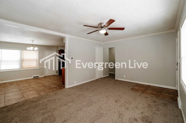 Foto del edificio - 6806 E 114th Terrace