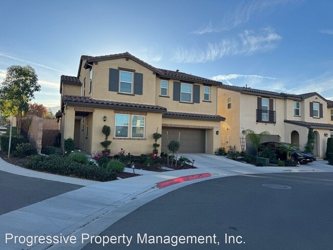 Building Photo - 4 br, 4 bath House - 3064 Via Segovia