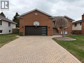 Building Photo - 480 Delaware Ave