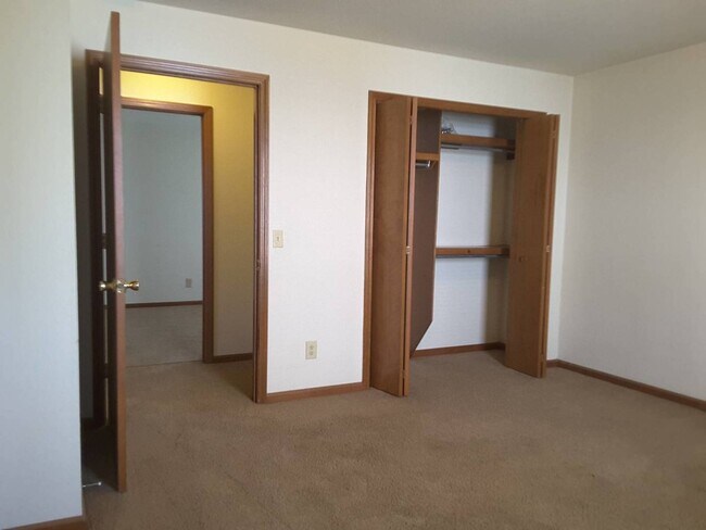 Foto del edificio - 211 Stonewall Ct