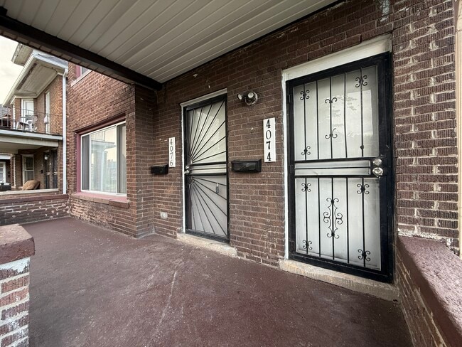 Building Photo - 4074 Virginia Park St