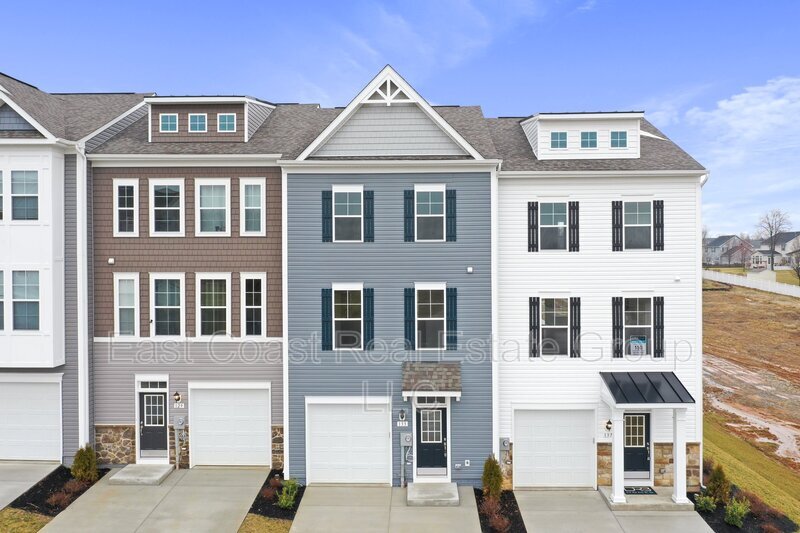Foto principal - 133 Mossdale Blvd
