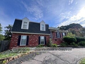 Building Photo - 5449 Thompson Cir