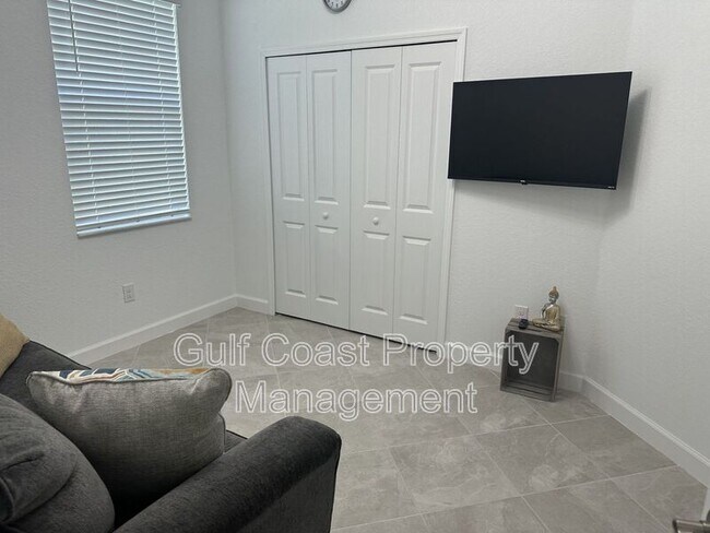 Foto del edificio - 8793 St Kitts Cir