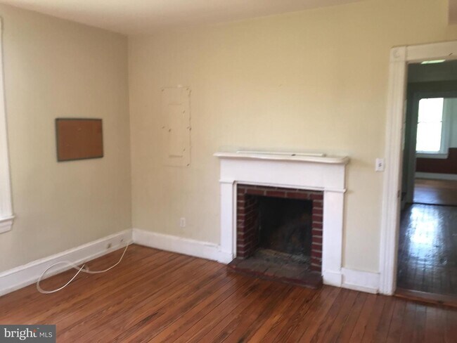 Building Photo - 7155 James Madison Hwy