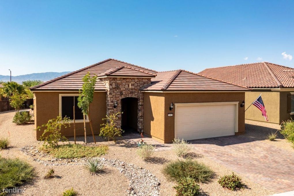 2 br, 2 bath House 1482 Rainbow Bnd House Rental in Mesquite, NV