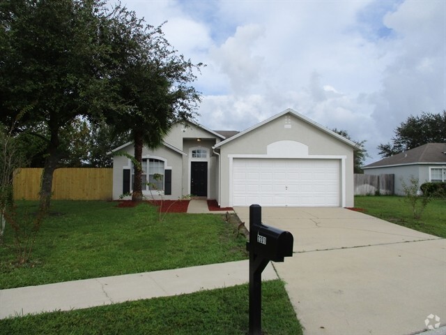 Building Photo - 2201 Pierce Arrow Dr