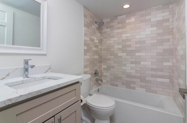 Building Photo - 6170 A1A S