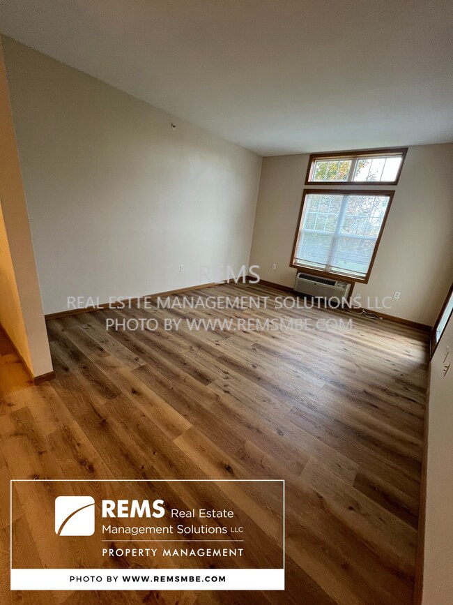 Foto del edificio - 33 Grand Canyon Dr