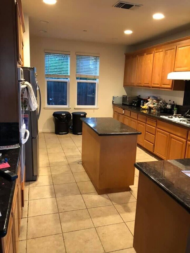 44 Brookline Dr Unit 101, Novato, CA 94949 Condo for Rent in Novato