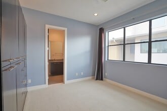 Building Photo - 4611 Austin St