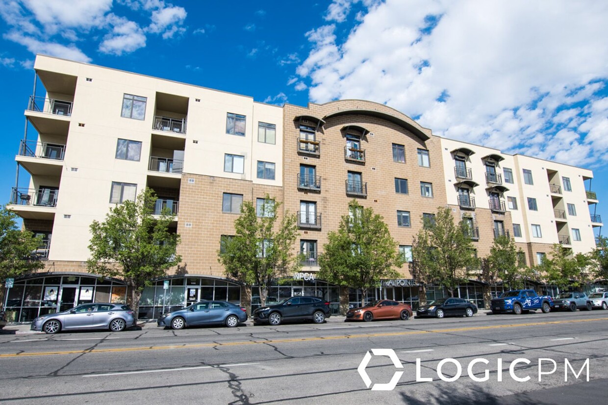Primary Photo - Stunning Condo Unit In Excellent SLC Locat...