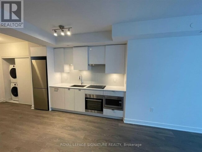 Photo du bâtiment - 99-2399 Broadway Ave