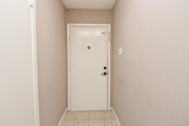 Building Photo - 2603 Cedar Brook Ct
