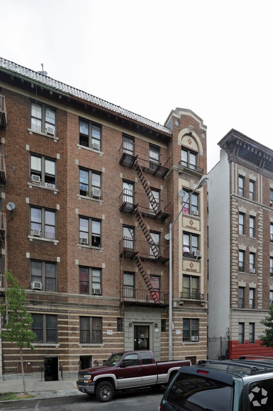Building Photo - 775 E 185th St