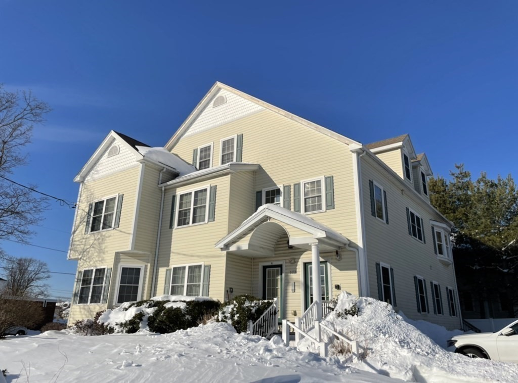 Foto principal - 372 Washington St