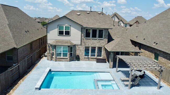 Building Photo - 24331 Bludana Ln