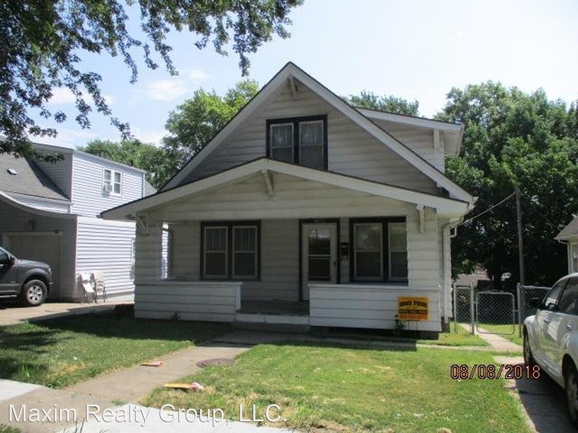Primary Photo - 3 br, 2 bath House - 4423 S 40 ST