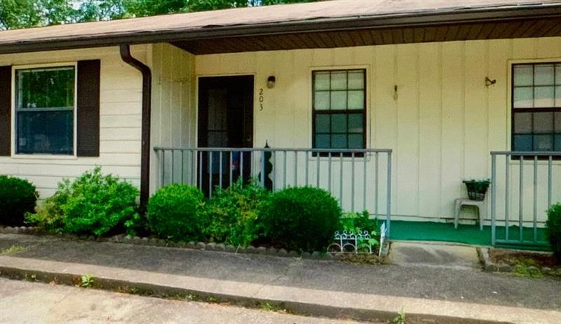 Primary Photo - 203 New Horizon St