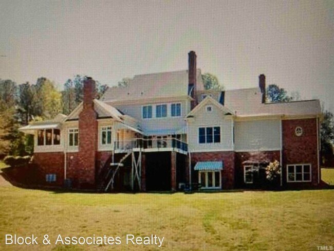 Foto del edificio - 6 br, 5 bath House - 2416 Kirks Ridge Drive