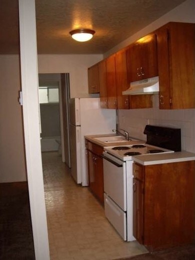 Building Photo - 3515 SW 87th Ave