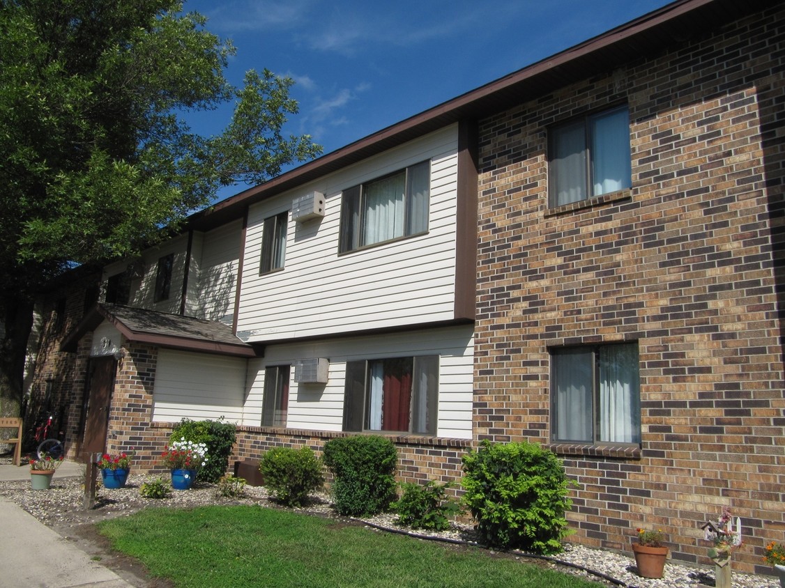 Foto principal - 304 6th St SW