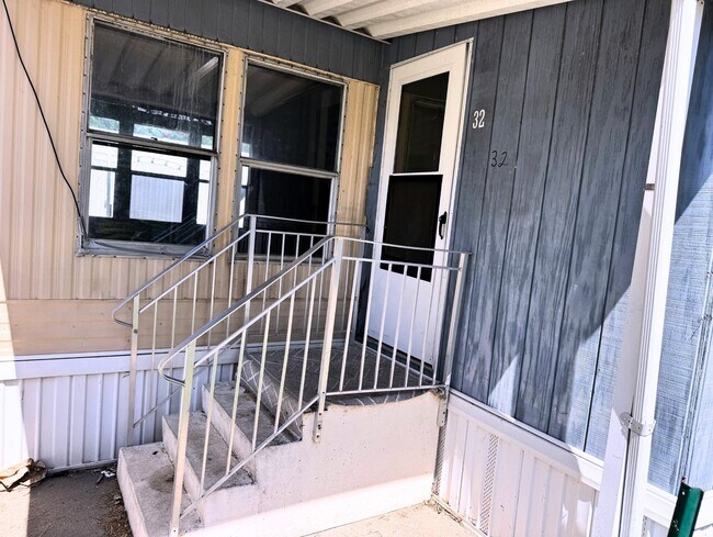 Foto del edificio - 661 N 19th St
