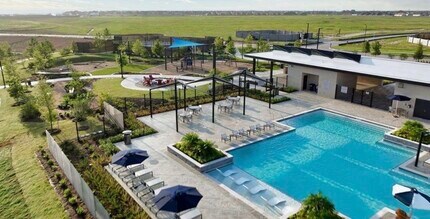 Building Photo - 22106 Strathfield Cir