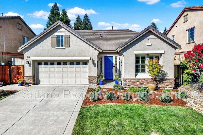 Foto principal - 949 Lancaster St