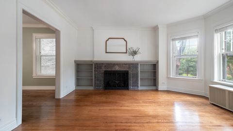 Building Photo - 732 Hinman Ave