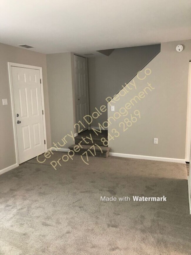Foto del edificio - Lovely 2 Bedroom Home in Central School Di...