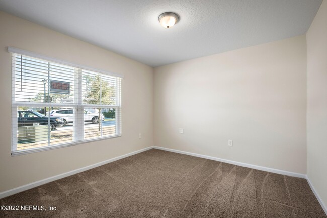 Building Photo - 12336 Cherry Bluff Dr